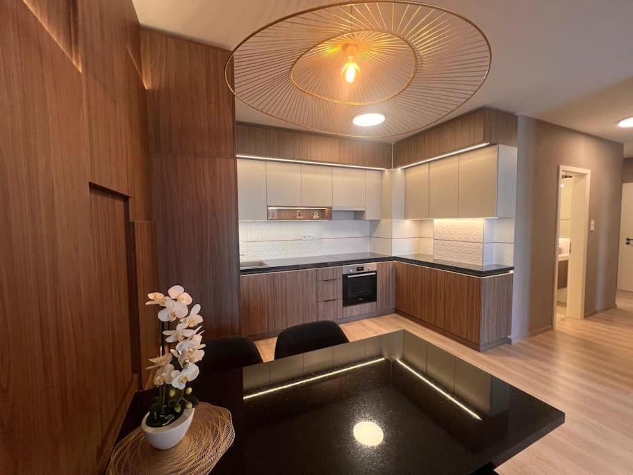 Karzo Property Lk 206 บูดาเปสต์ ภายนอก รูปภาพ